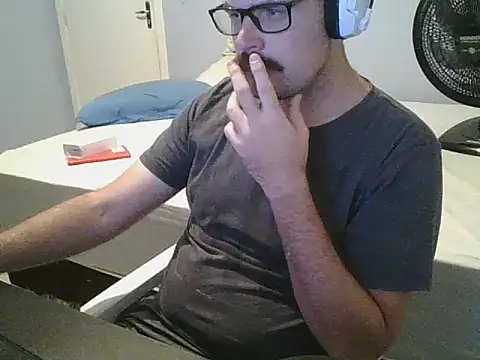 SuyNey online show from 02-20-26, 05:37