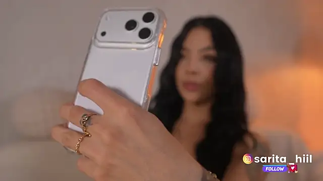 Snapshot of sarah_hiill chatting on 10-23-25, 01:05 sarah hiill online show from 10-23-25, 01:05