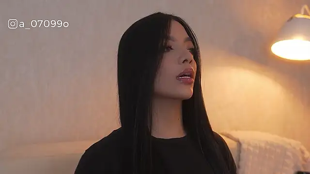 Snapshot of sarah_hiill chatting on 02-12-26, 11:55 sarah hiill online show from 02-12-26, 11:55