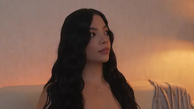 Snapshot of sarah_hiill chatting on 03-12-26, 11:11 sarah hiill online show from 03-12-26, 11:11