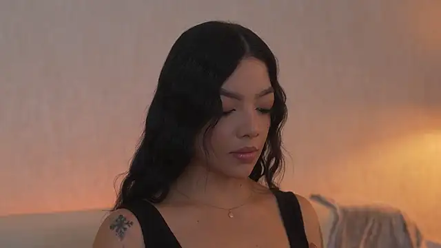 Snapshot of sarah_hiill chatting on 03-14-26, 07:19 sarah hiill online show from 03-14-26, 07:19