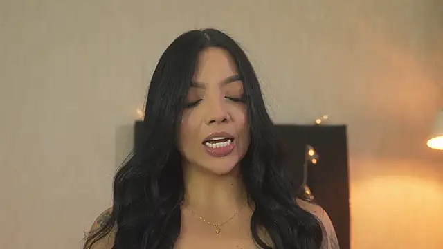 sarah hiill online show from 04-30-26, 12:06