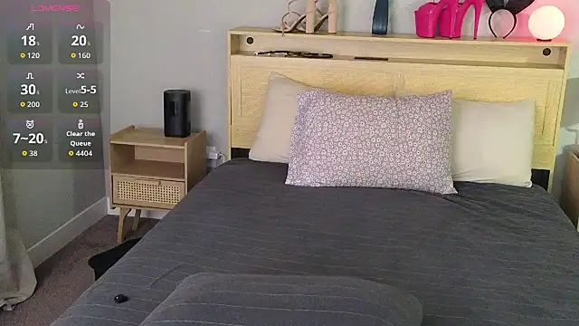CharlotteDoe online show from 07-28-26, 12:23