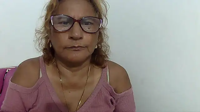 charrysexy1 online show from 04-14-26, 11:44