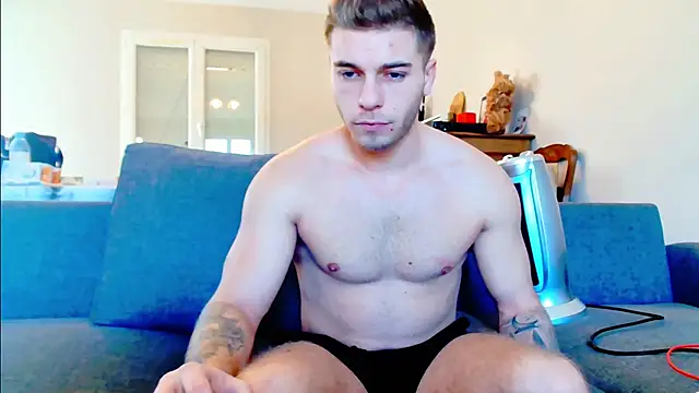 Snapshot of Elkafit28 chatting on 03-19-25, 12:56 Elkafit28 online show from 03-19-25, 12:56