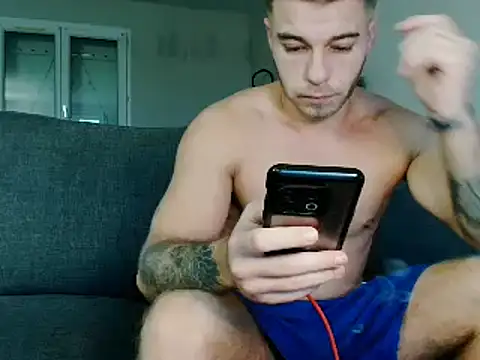 Snapshot of Elkafit28 chatting on 11-01-25, 07:21 Elkafit28 online show from 11-01-25, 07:21