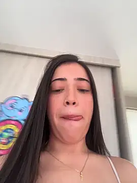 Reggie-Liam online show from 12-04-25, 04:16