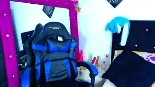 Jenng18 online show from 04-04-26, 05:06