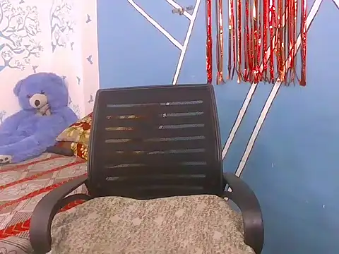 Snapshot of 0stonner chatting on 02-19-25, 11:25 0stonner online show from 02-19-25, 11:25