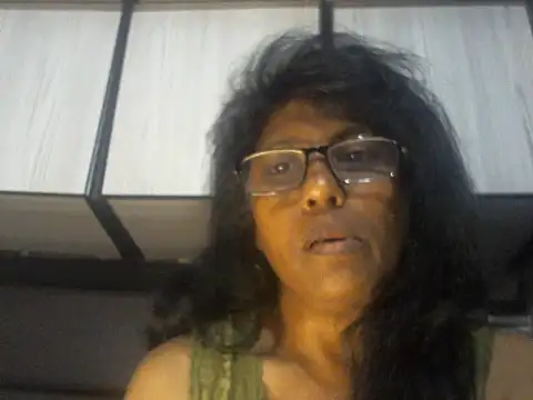 MsAttitude online show from 04-06-26, 04:08