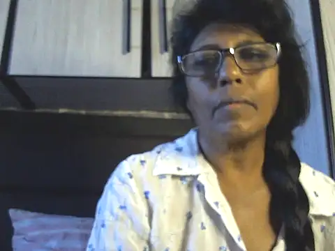 MsAttitude online show from 05-04-26, 07:04