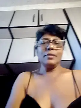 Snapshot of MsAttitude chatting on 07-03-26, 07:59 MsAttitude online show from 07-03-26, 07:59