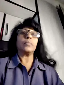 Snapshot of MsAttitude chatting on 07-13-26, 05:54 MsAttitude online show from 07-13-26, 05:54