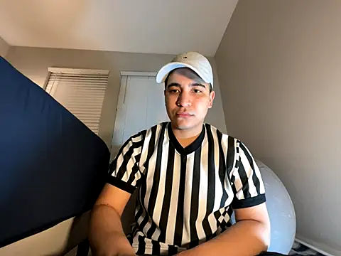 Snapshot of Ryan_Garcia_ chatting on 10-09-25, 06:33 Ryan Garcia online show from 10-09-25, 06:33
