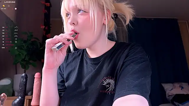 LisaLaas online show from 12-13-25, 10:04