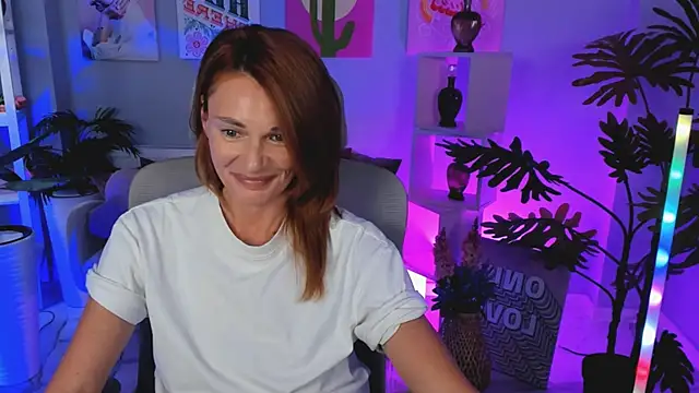 MistyBarnes online show from 10-26-25, 01:50