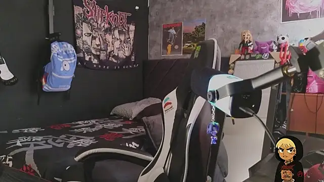 Snapshot of AcidMilo chatting on 02-03-26, 08:25 AcidMilo online show from 02-03-26, 08:25