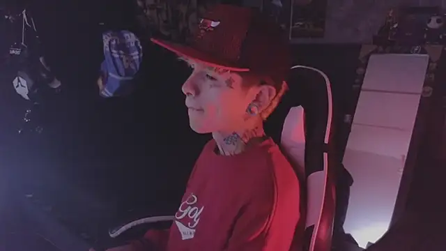 Snapshot of AcidMilo chatting on 03-13-26, 12:06 AcidMilo online show from 03-13-26, 12:06