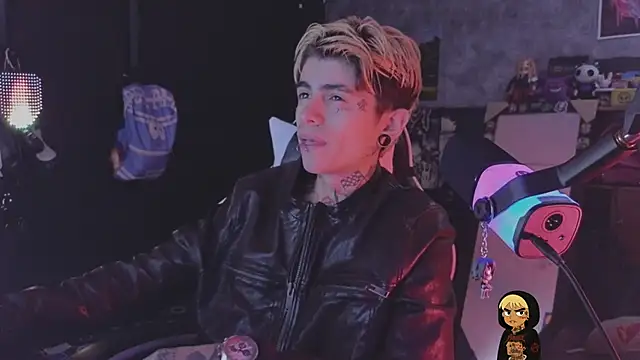 Snapshot of AcidMilo chatting on 03-20-26, 07:30 AcidMilo online show from 03-20-26, 07:30