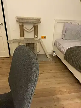 Snapshot of malyshhka chatting on 12-08-24, 09:30 malyshhka online show from 12-08-24, 09:30