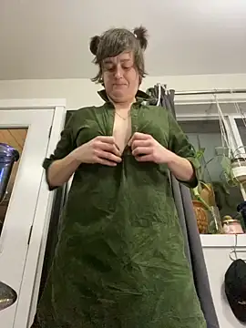 mikittyy online show from 12-13-24, 11:45