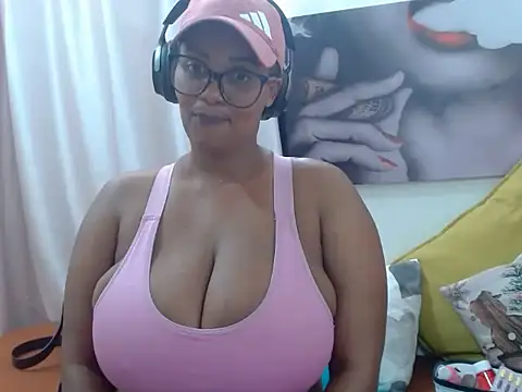 Snapshot of Charlie-Crawford chatting on 02-16-26, 07:26 Charlie-Crawford online show from 02-16-26, 07:26