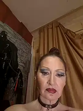 dominatrixredsonyja online show from 02-09-25, 12:49