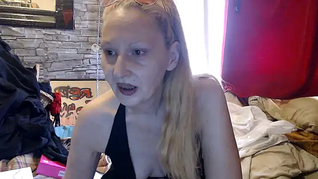 dominatrixredsonyja online show from 08-07-26, 01:02