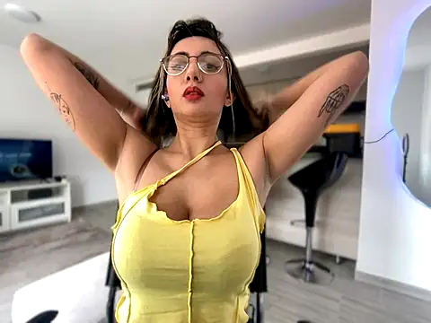 Snapshot of Anny_Moore09 chatting on 10-02-25, 01:29 Anny Moore09 online show from 10-02-25, 01:29