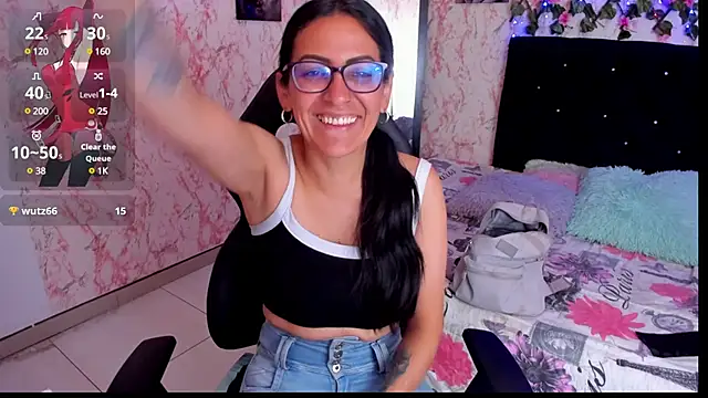 Snapshot of alma_blue chatting on 12-08-24, 10:36 alma blue online show from 12-08-24, 10:36