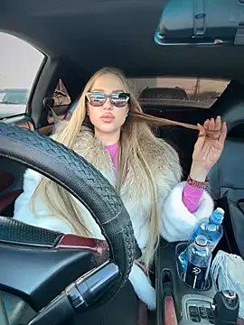 pinkstar  online show from 12-25-24, 06:09