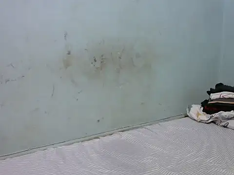 Snapshot of QUEEN-MARIAN chatting on 11-17-25, 09:09 QUEEN-MARIAN online show from 11-17-25, 09:09