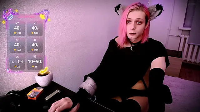 Littlepinkcat online show from 02-03-26, 12:54