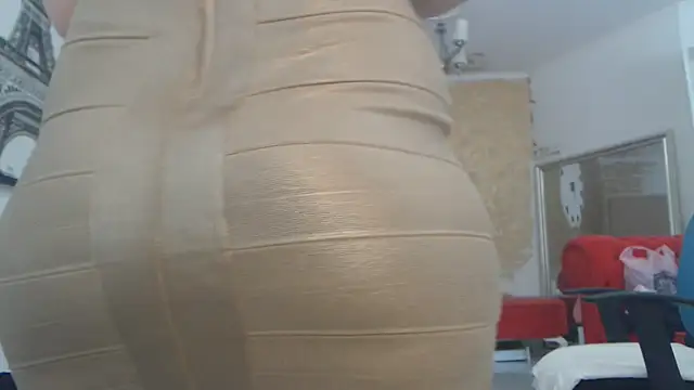 AnnaBellaLuckyXOXO online show from 07-20-26, 01:02