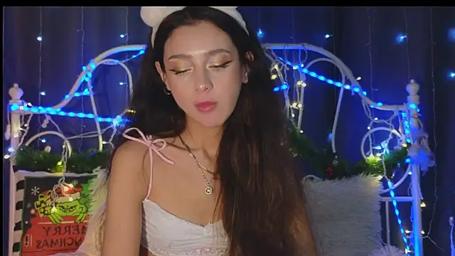 Snapshot of Funny_Bunny chatting on 01-05-25, 03:43 Funny Bunny online show from 01-05-25, 03:43