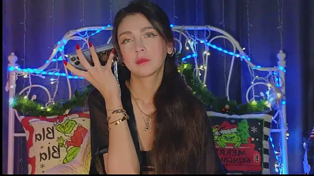 Snapshot of Funny_Bunny chatting on 01-16-25, 01:48 Funny Bunny online show from 01-16-25, 01:48