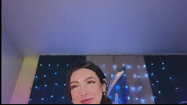 Snapshot of Funny_Bunny chatting on 01-26-25, 04:51 Funny Bunny online show from 01-26-25, 04:51