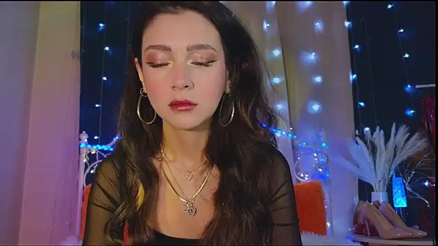 Snapshot of Funny_Bunny chatting on 02-06-25, 12:00 Funny Bunny online show from 02-06-25, 12:00