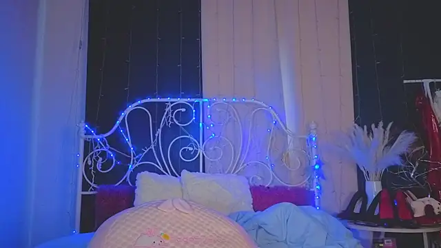 Funny Bunny online show from 04-03-26, 01:58