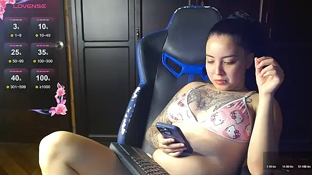 Snapshot of jaydensalvatore_ chatting on 02-15-26, 10:06 jaydensalvatore online show from 02-15-26, 10:06