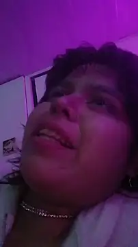 Snapshot of SabinaMerchetti chatting on 03-31-26, 02:13 SabinaMerchetti online show from 03-31-26, 02:13