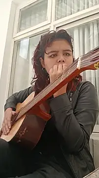 Snapshot of SabinaMerchetti chatting on 04-20-26, 04:43 SabinaMerchetti online show from 04-20-26, 04:43