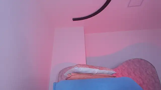 naomi kyse online show from 06-22-26, 03:25