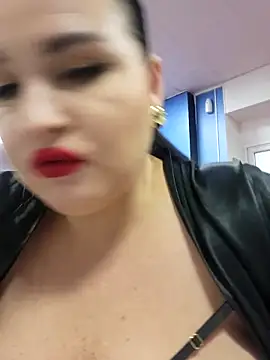 GeorgiaLerox online show from 11-28-25, 01:36