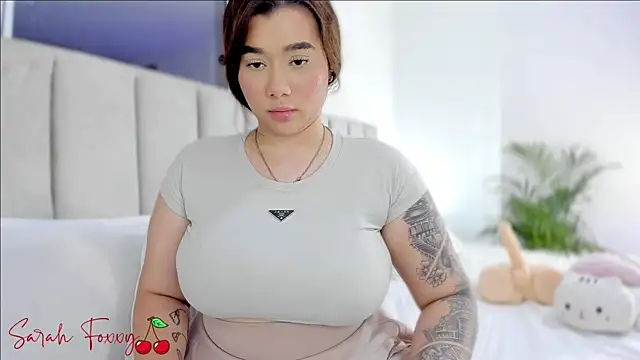 Foxxy222  online show from 02-19-25, 12:57