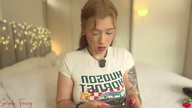 Foxxy222  online show from 02-25-26, 08:07