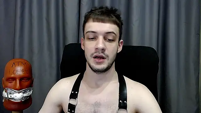 Snapshot of _Damien_thorn_ chatting on 02-20-26, 08:31 Damien thorn online show from 02-20-26, 08:31