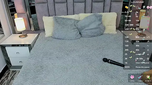 EMMAHILL1 online show from 02-21-25, 10:48