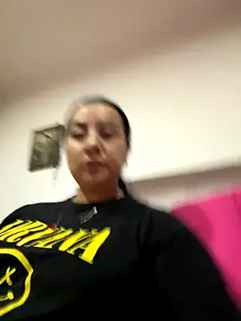 Abril Luv online show from 11-03-25, 12:57