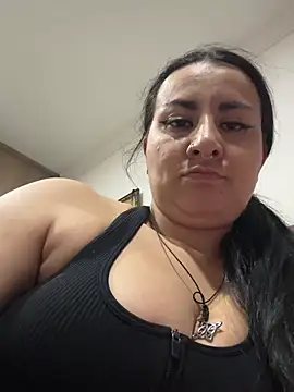 Abril Luv online show from 02-05-26, 01:32